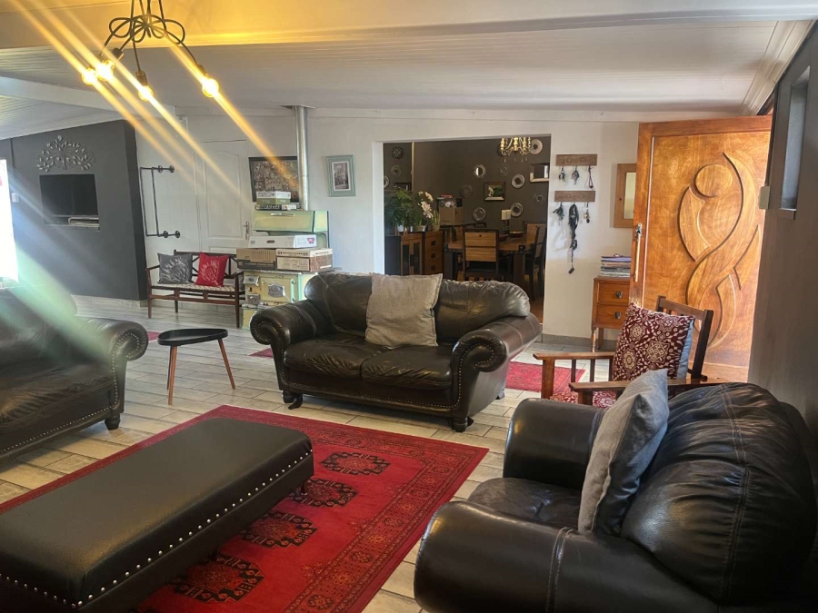 4 Bedroom Property for Sale in Olyfvenhoudtsdrift Northern Cape